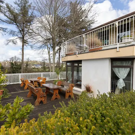 View House Πανσιόν 3*